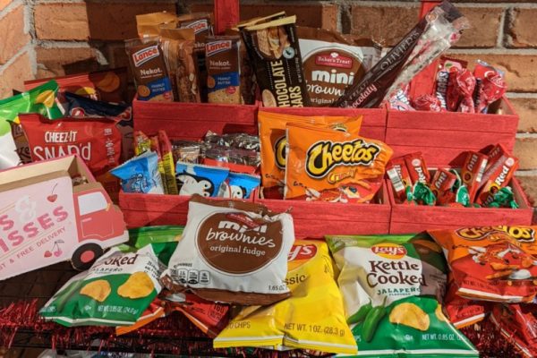 This Reader Thanks Her Delivery Drivers With Festive Care Packages