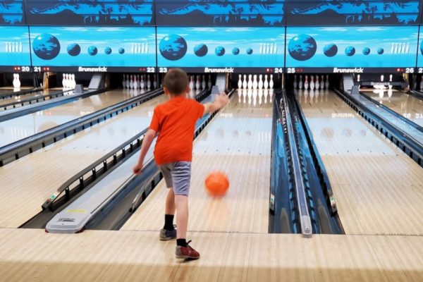 Your Kids Can Bowl for FREE All Summer Long!